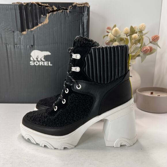 Sorel Brex Heel Lace Waterproof Boot Black/White NL4814-010 Women 9 Tried On - Picture 1 of 11